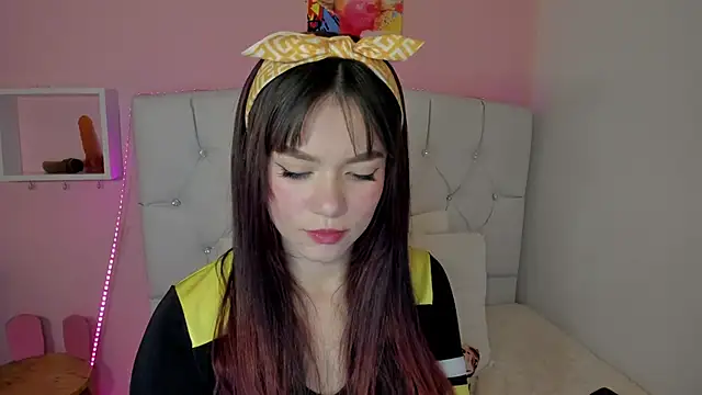 18candys online show from 01.30.25