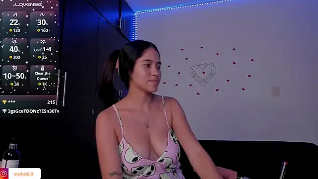 Snapshot of Sallye_ chatting on 02.21.25 Sallye  online show from 02.21.25