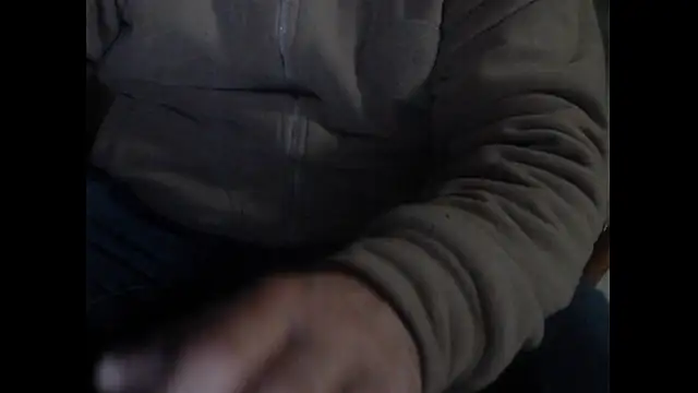 Snapshot of masculine_bear_daddy chatting on 12.29.24 masculine bear daddy online show from 12.29.24