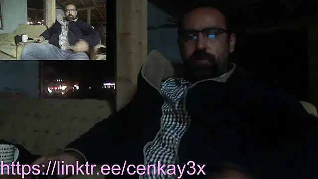 Snapshot of masculine_bear_daddy chatting on 11.10.25 masculine bear daddy online show from 11.10.25