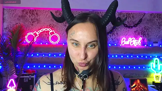 Snapshot of Cool_Freak_ chatting on 05.15.26 Cool Freak online show from 05.15.26