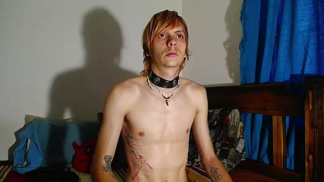 Snapshot of Twink_Temptation chatting on 04.13.26 Twink Temptation online show from 04.13.26