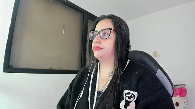 Snapshot of smile_sweetpao chatting on 02.27.25 smile sweetpao online show from 02.27.25