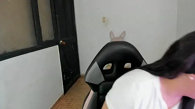 Snapshot of smile_sweetpao chatting on 11.12.25 smile sweetpao online show from 11.12.25