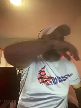 Snapshot of Cristian-Brayan chatting on 01.26.25 Cristian-Brayan online show from 01.26.25