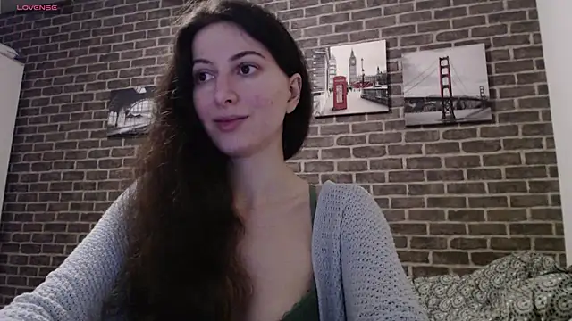  Hot Lady  online show from 12.31.24