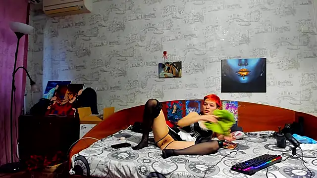 Snapshot of KagamiTayga chatting on 03.08.26 KagamiTayga online show from 03.08.26