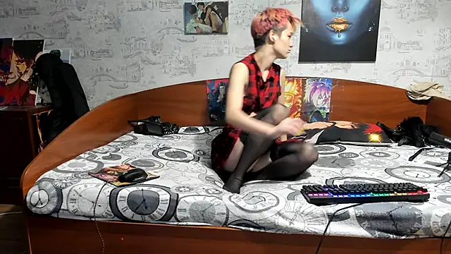 Snapshot of KagamiTayga chatting on 04.03.26 KagamiTayga online show from 04.03.26