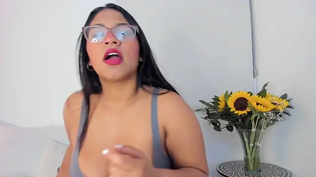 Snapshot of iriss_25 chatting on 02.17.26 iriss 25 online show from 02.17.26