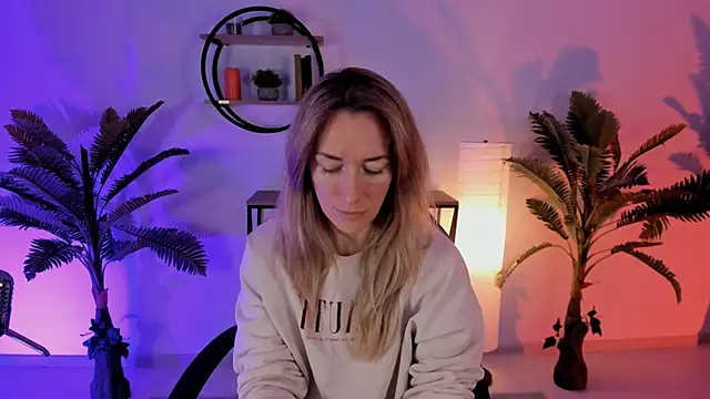 RebeccaMartinez online show from 01.20.25