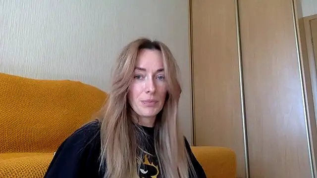 RebeccaMartinez online show from 03.23.25