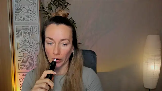 RebeccaMartinez online show from 02.27.26