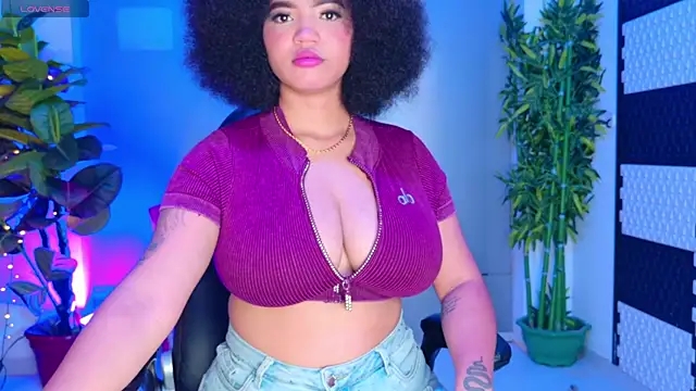 MalaikaBrown online show from 10.27.25