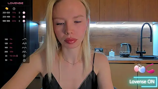 Olivia Bells online show from 04.16.26