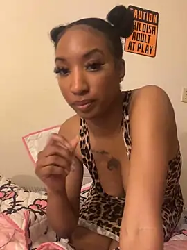 Iceblanca online show from 02.24.25