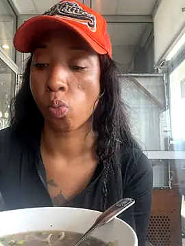 Iceblanca online show from 09.24.25