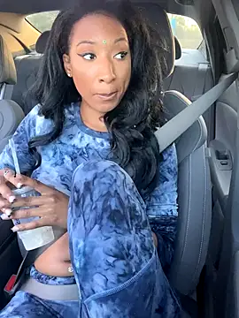 Iceblanca online show from 10.03.25