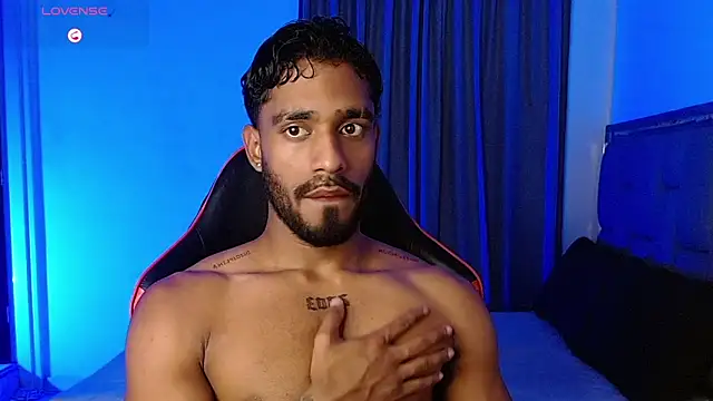 Snapshot of Christian_thor chatting on 03.06.26 Christian thor online show from 03.06.26