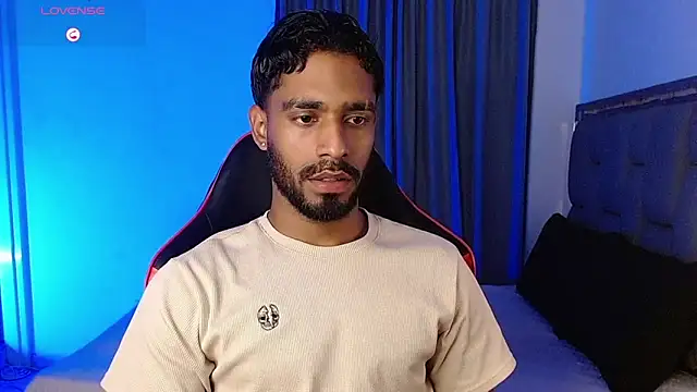 Snapshot of Christian_thor chatting on 03.10.26 Christian thor online show from 03.10.26