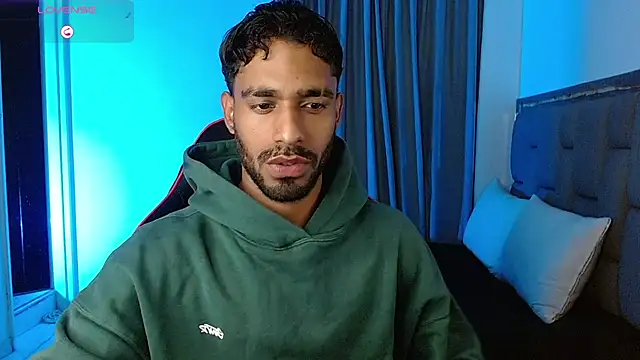 Snapshot of Christian_thor chatting on 03.25.26 Christian thor online show from 03.25.26