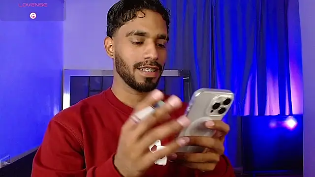 Snapshot of Christian_thor chatting on 04.04.26 Christian thor online show from 04.04.26