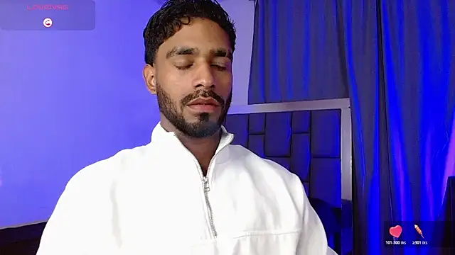 Snapshot of Christian_thor chatting on 04.05.26 Christian thor online show from 04.05.26