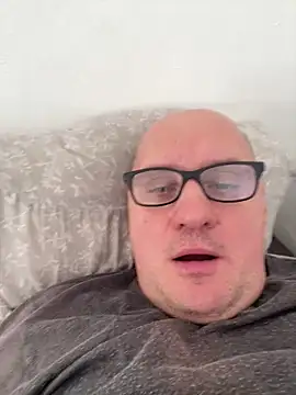 vanjbi45 online show from 02.18.25