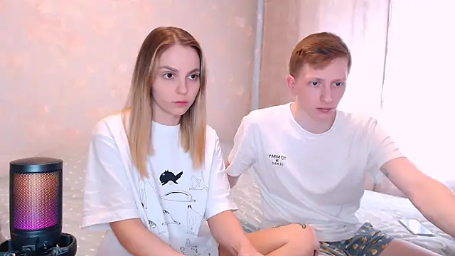 juliaanddima online show from 05.21.26