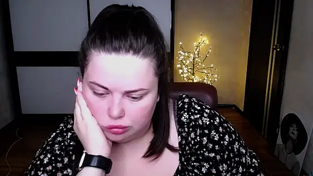 Snapshot of Emily_Mo chatting on 07.15.26 Emily Mo online show from 07.15.26