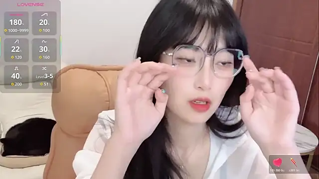 4uoki online show from 11.28.25