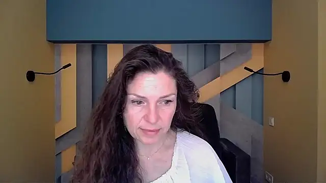 EllaLong online show from 01.13.26