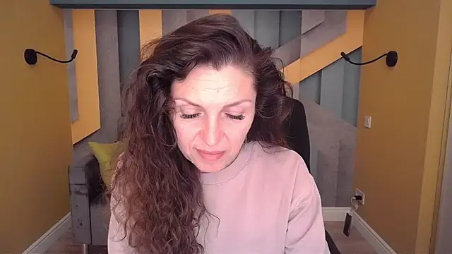 EllaLong online show from 03.14.26