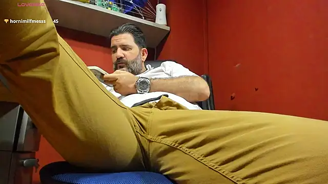 Maxi TheBigDaddy online show from 02.25.25