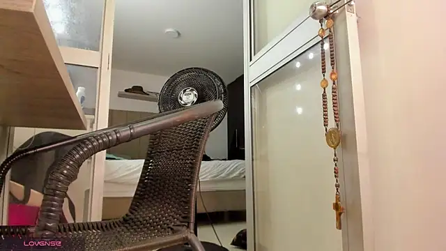 Maxi TheBigDaddy online show from 04.19.26