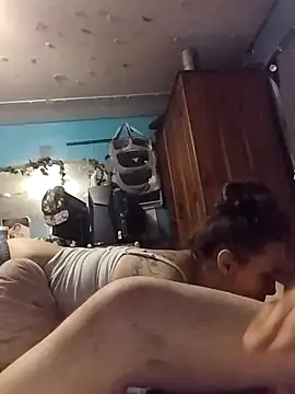 Thicknjuicy1986 online show from 10.08.25