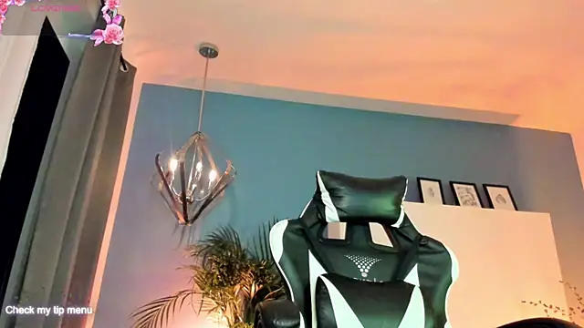 Megan inked online show from 10.01.25