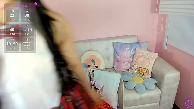 tinysara online show from 02.01.26