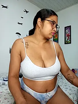 chalohott online show from 03.13.25