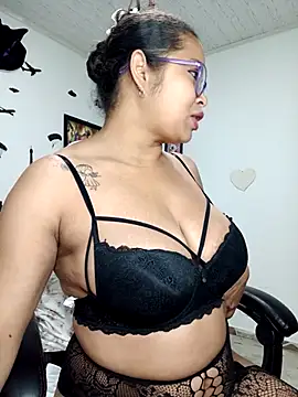 chalohott online show from 10.12.25