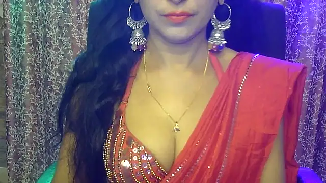 iam-moni2 online show from 10.05.25