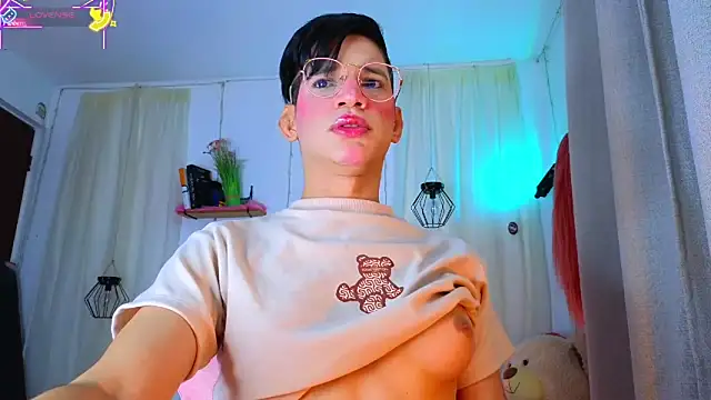 Ariel Femboy  online show from 03.13.26