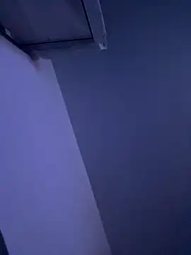 Snapshot of sxxxxxxlll chatting on 10.28.25 sxxxxxxlll online show from 10.28.25