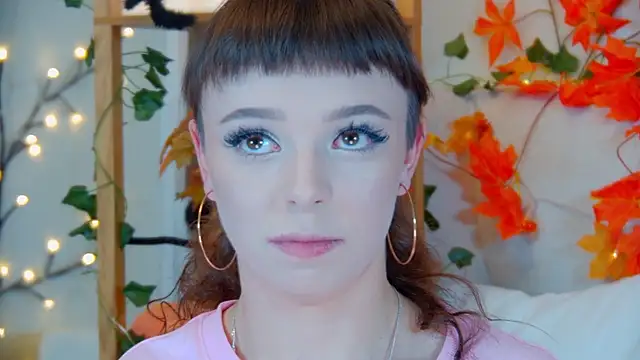 ElisabethDavis online show from 10.11.25