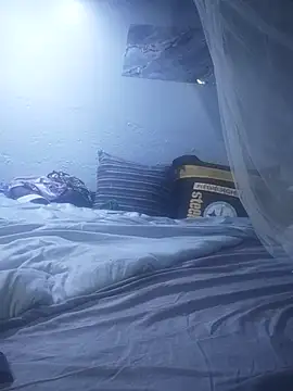 Hailey BaileyXYZ online show from 11.03.25