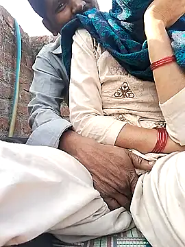 Snapshot of Rani019 chatting on 02.22.25 Rani019 online show from 02.22.25