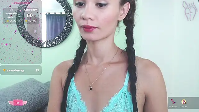 Sofia Franco  online show from 01.30.25