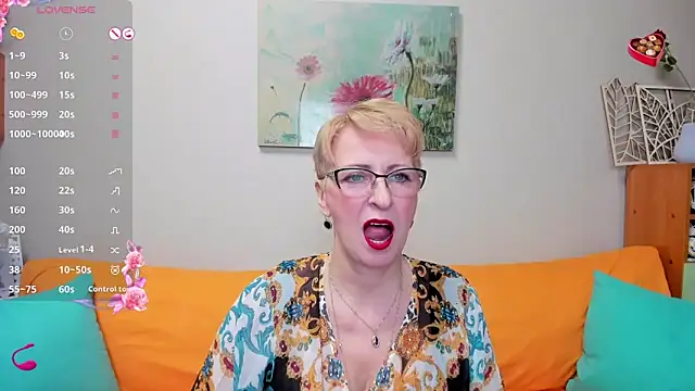 iamyourdream89 online show from 02.18.25