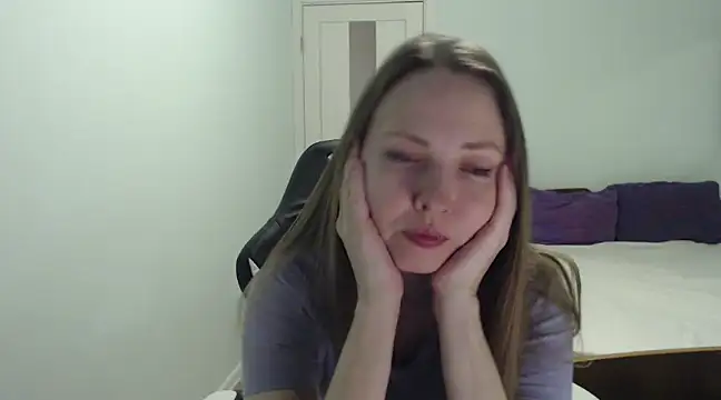 VioletLily online show from 03.21.25