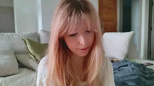 Cassycum online show from 02.20.25