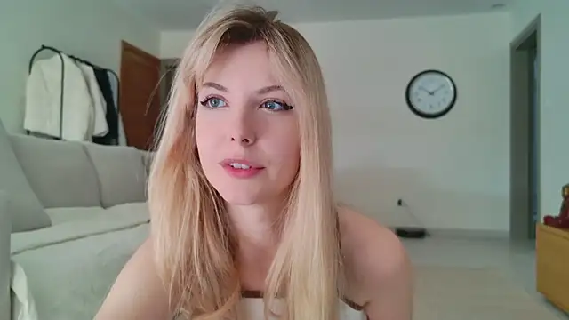 Cassycum online show from 03.14.25